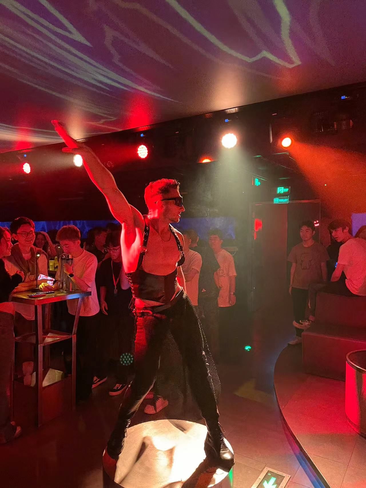 乌鲁木齐商务ktv精彩服务风采-天山区ktv预订